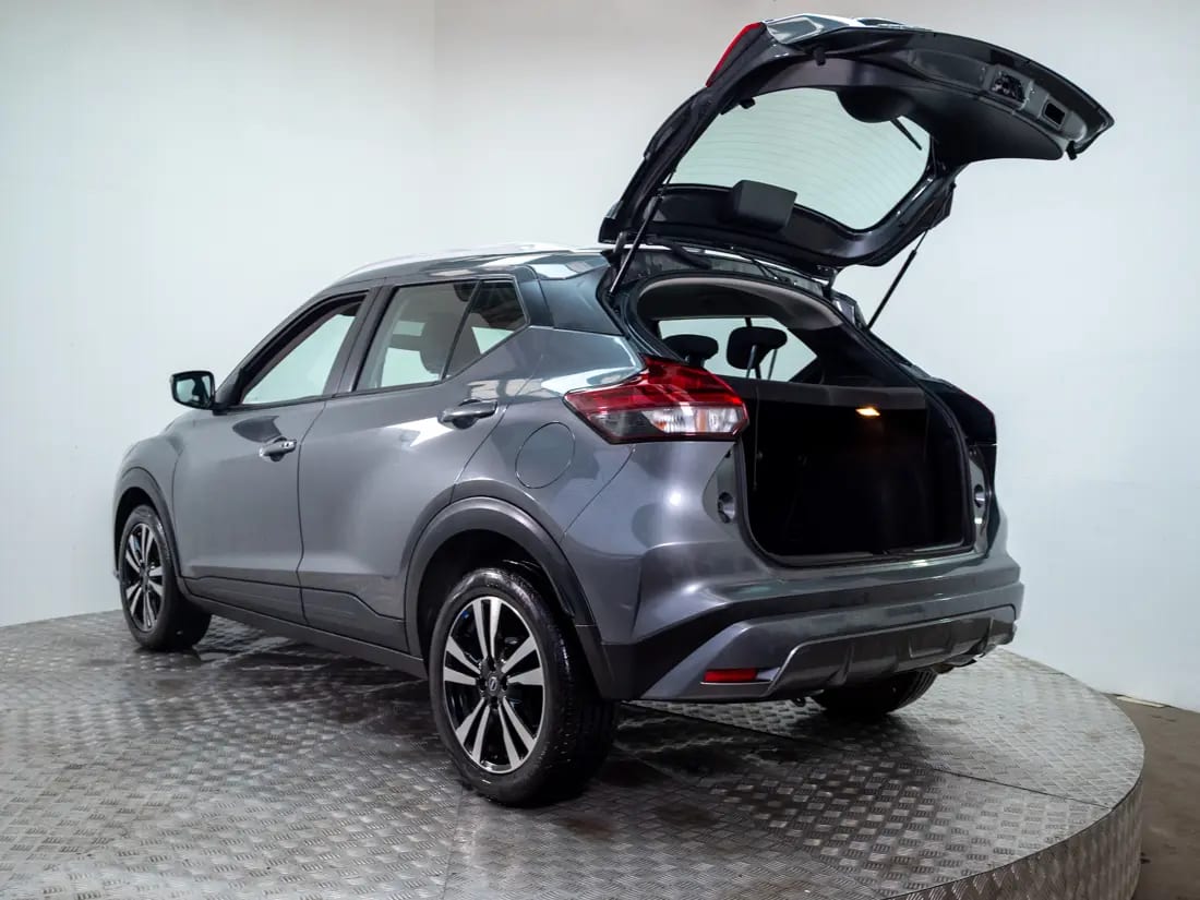 Nissan Kicks 1.6 Play Advance At año 2025