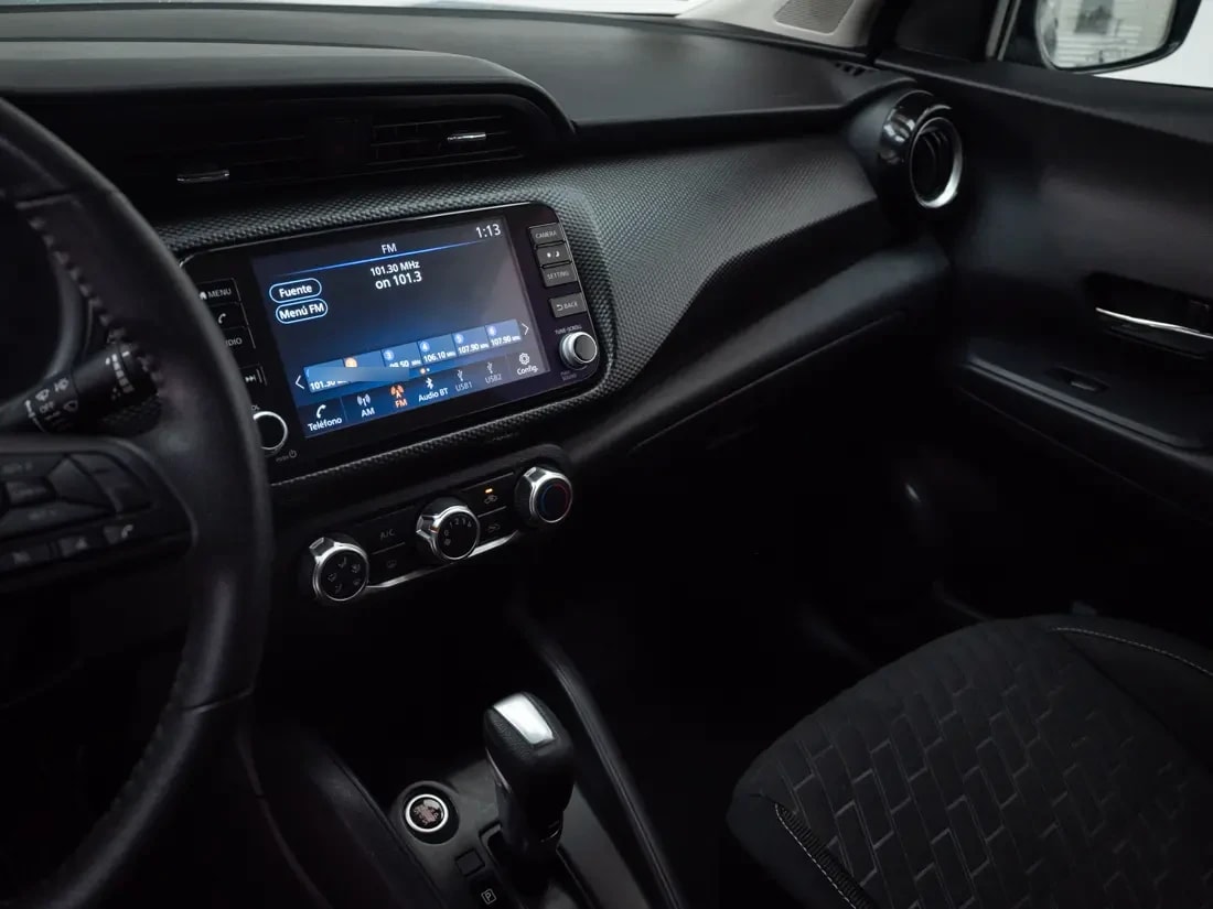 Nissan Kicks 1.6 Play Advance At año 2025