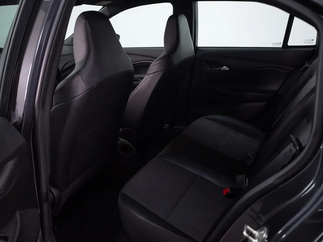 Chevrolet Onix 1.0 Hb Rs Mt año 2024