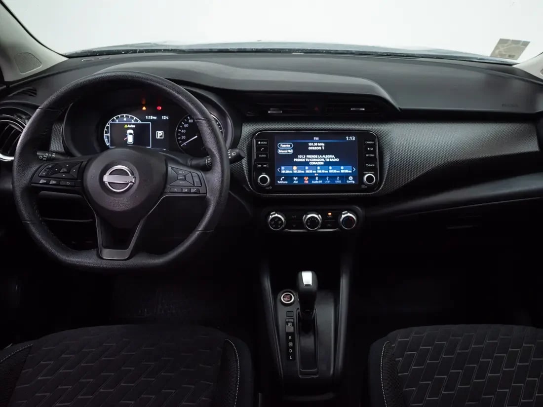 Nissan Kicks 1.6 Play Advance At año 2025