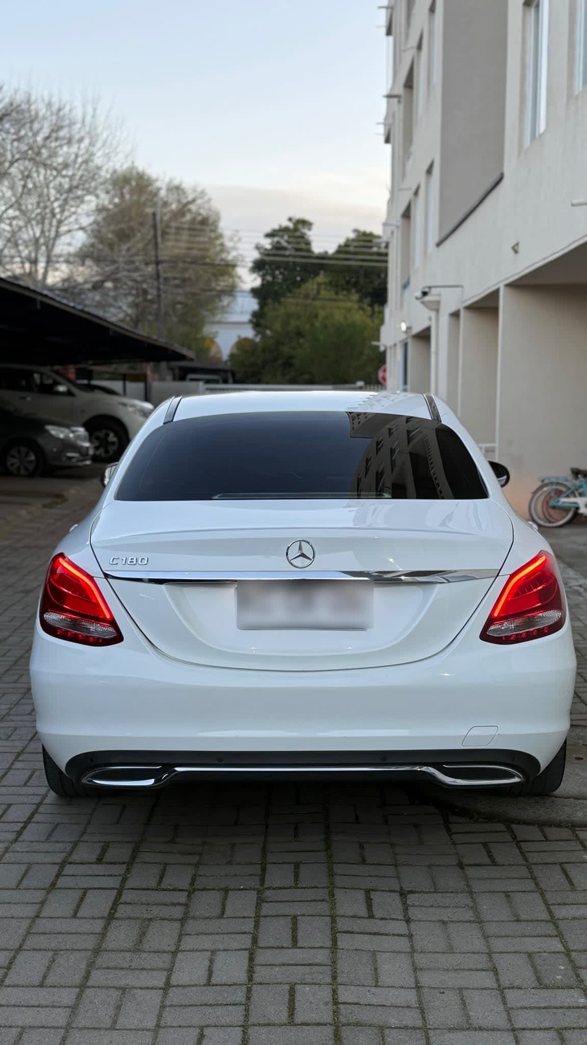 MERCEDES BENZ C180  año 2018