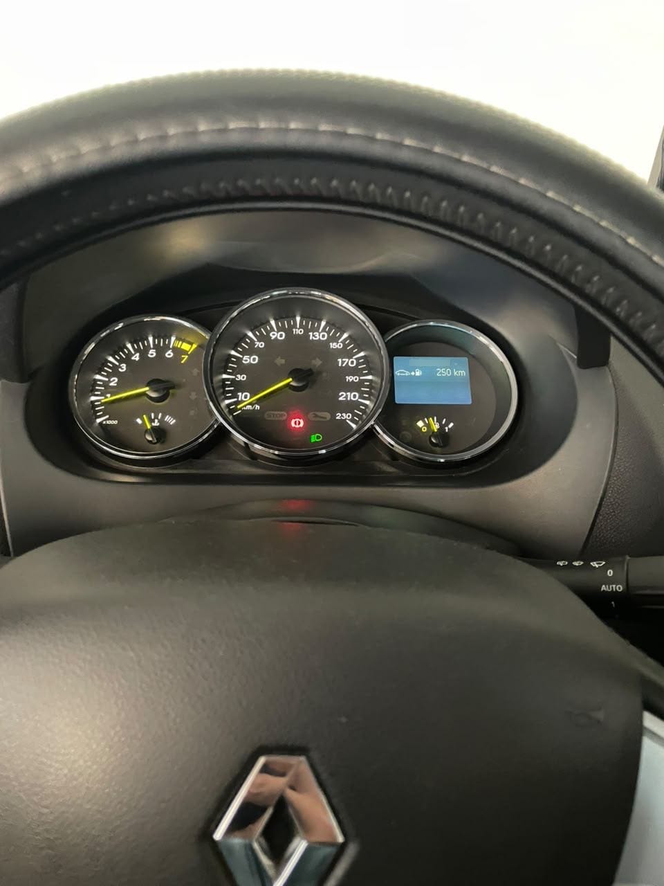 RENAULT MEGANE III 2.0 Dynamique Mt año 2012