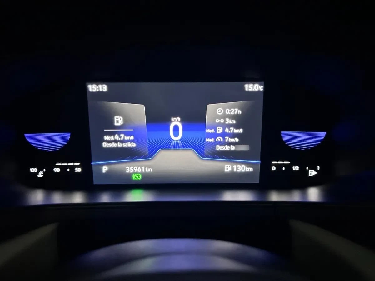 VOLKSWAGEN TAOS  año 2023