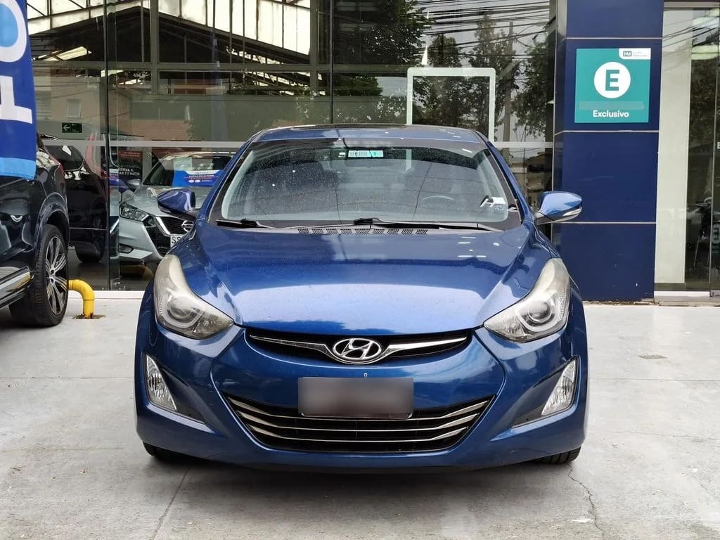 Hyundai Elantra Gls 1.8 At año 2014