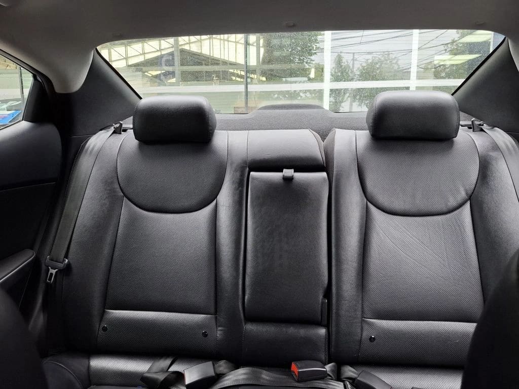 Hyundai Elantra Gls 1.8 At año 2014