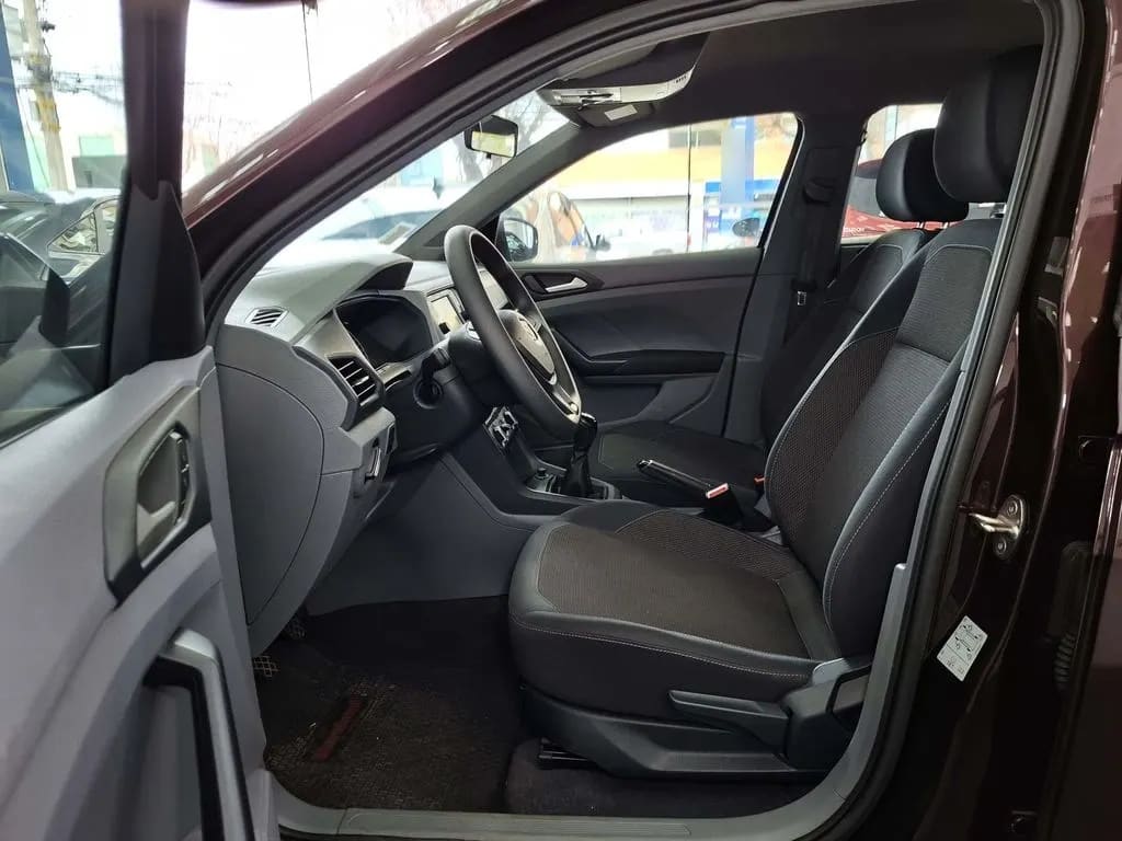 Volkswagen T-Cross 1.6 Msi Comfortline 4x2 Mt5 5p año 2021