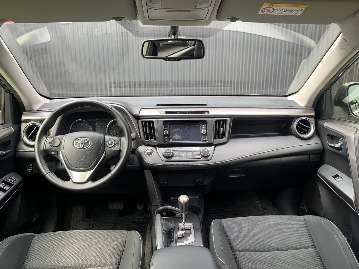 TOYOTA RAV4 2.5 Super Lujo At 4x2 año 2016