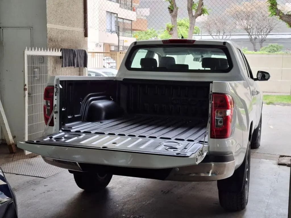 Peugeot Landtrek Blue Hdi 180 4x4 2.2 año 2023