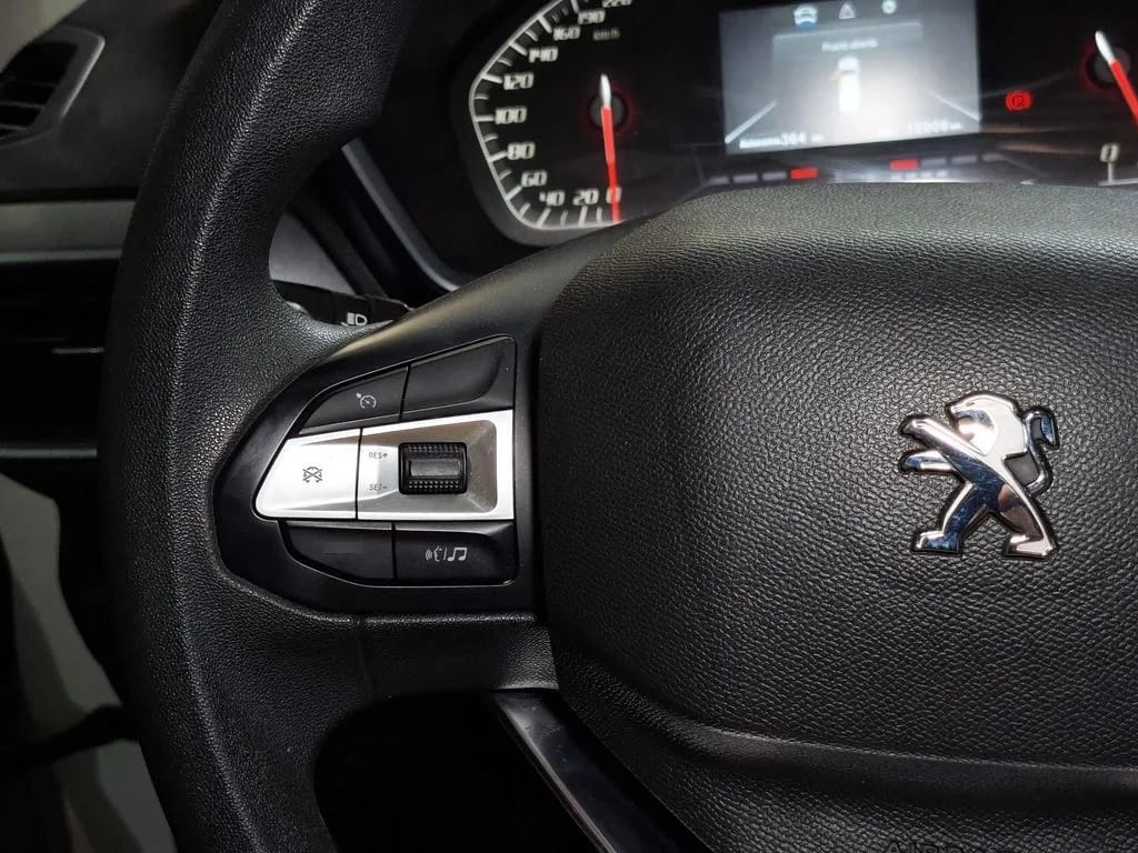 Peugeot Landtrek Blue Hdi 180 4x4 2.2 año 2023