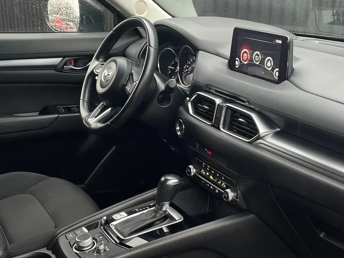 MAZDA CX-5 2.0 At 4x2 año 2022
