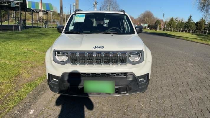 Jeep Renegade 1.3t Longitude 4x2 At 5p año 2025
