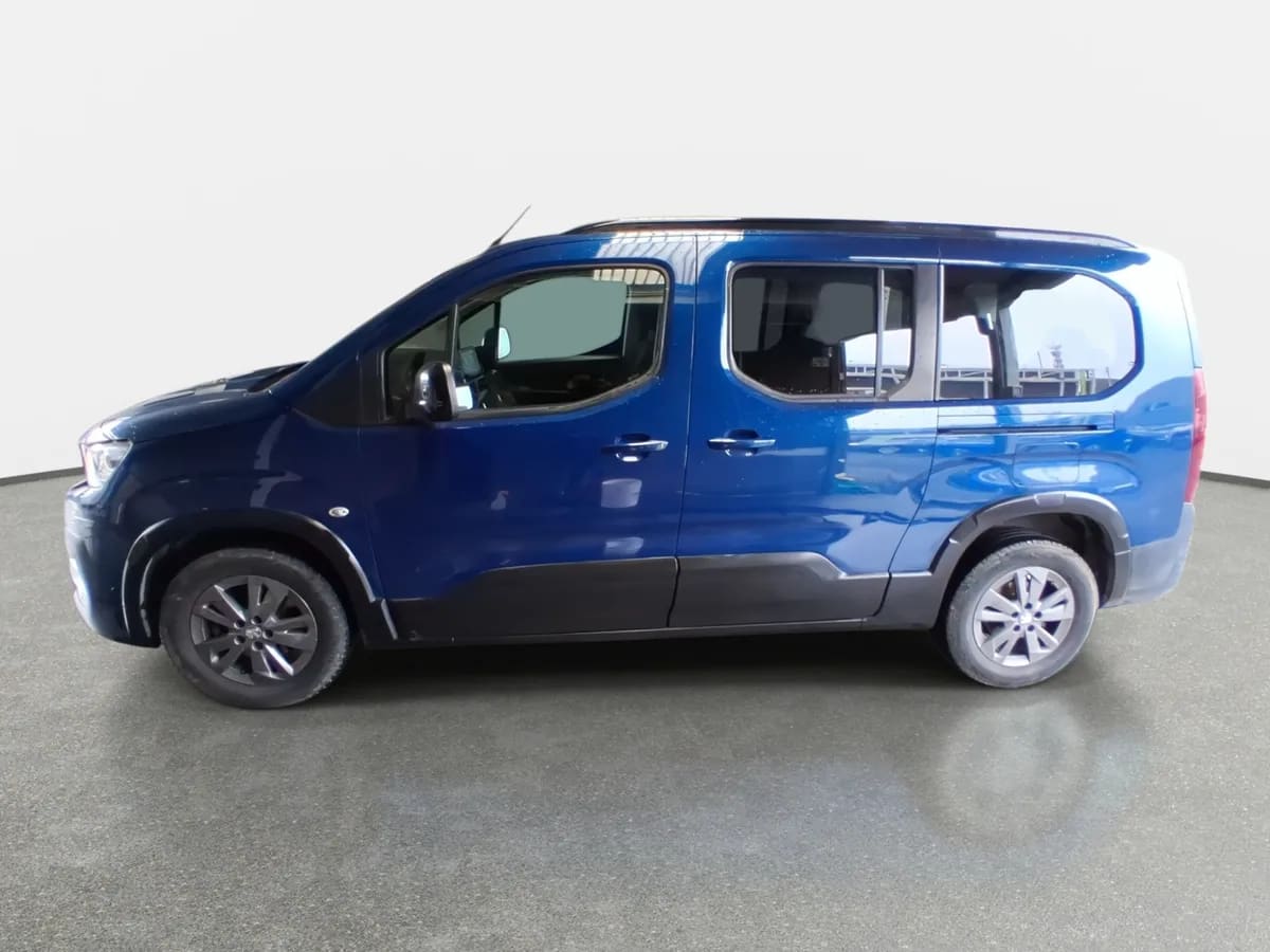 Peugeot Rifter 1.2 Allure Puretech 130hp 4x2 Eat8 5p año 2024