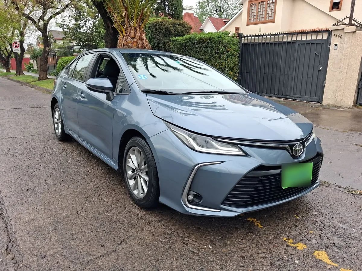 Toyota Corolla 2.0 Xei 4x2 Cvt At 4p año 2022