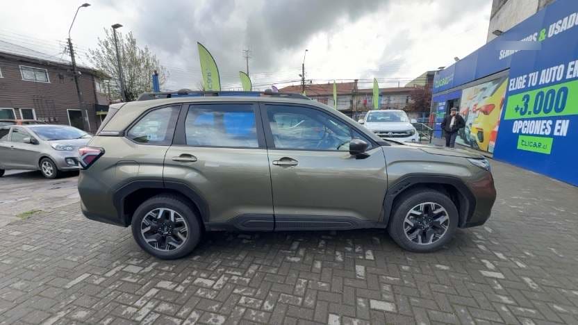 Subaru Forester 2.5 Xs Es Awd Cvt At 5p año 2026