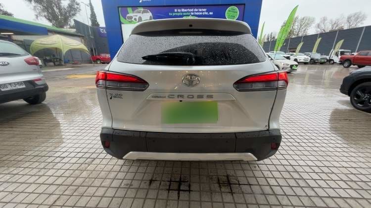 Toyota Corolla Cross 2.0 Seg 4x2 Cvt At 5p año 2023
