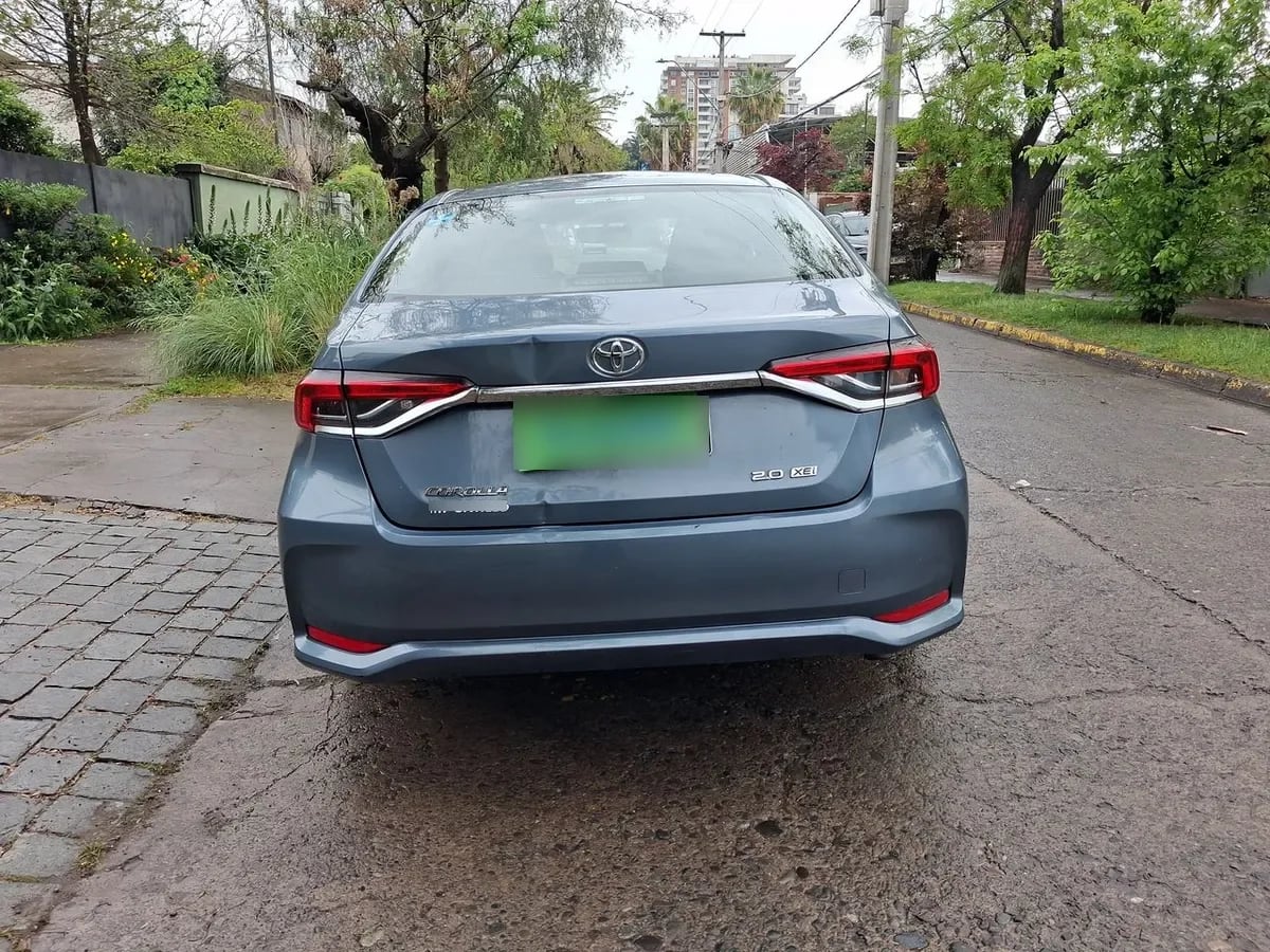 Toyota Corolla 2.0 Xei 4x2 Cvt At 4p año 2022