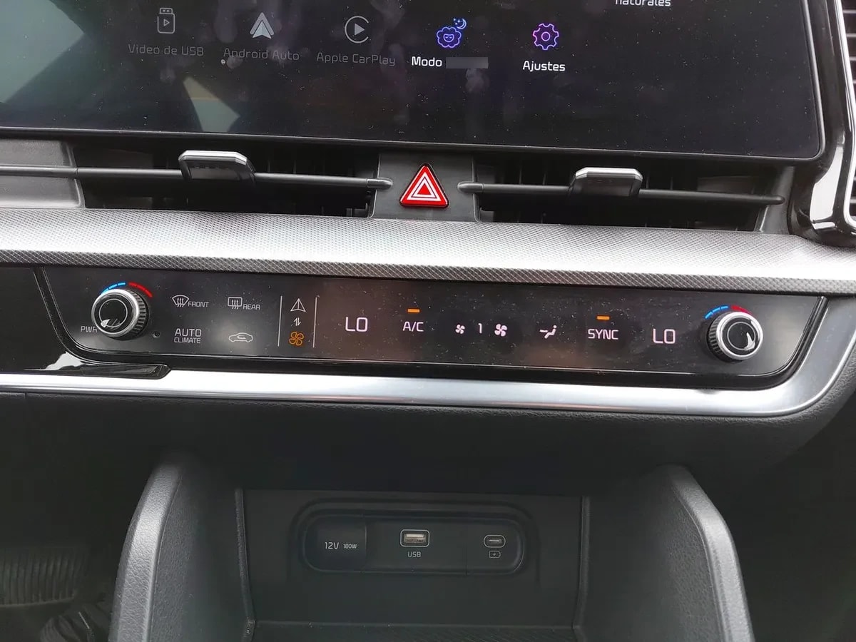 Kia Sportage 2.0 Ex Dies 2wd 8at 5p año 2025