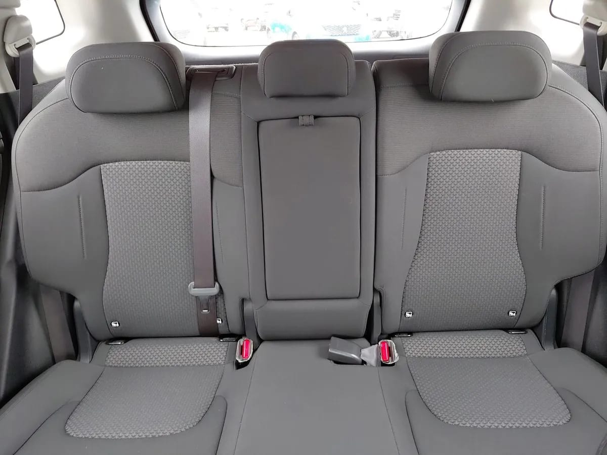 Kia Sportage 2.0 Ex Dies 2wd 8at 5p año 2025