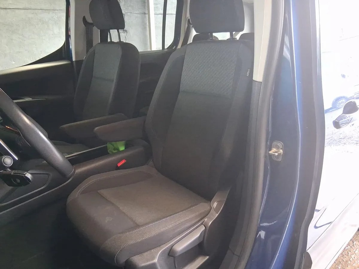 Peugeot Rifter 1.2 Allure Puretech 130hp 4x2 Eat8 5p año 2024