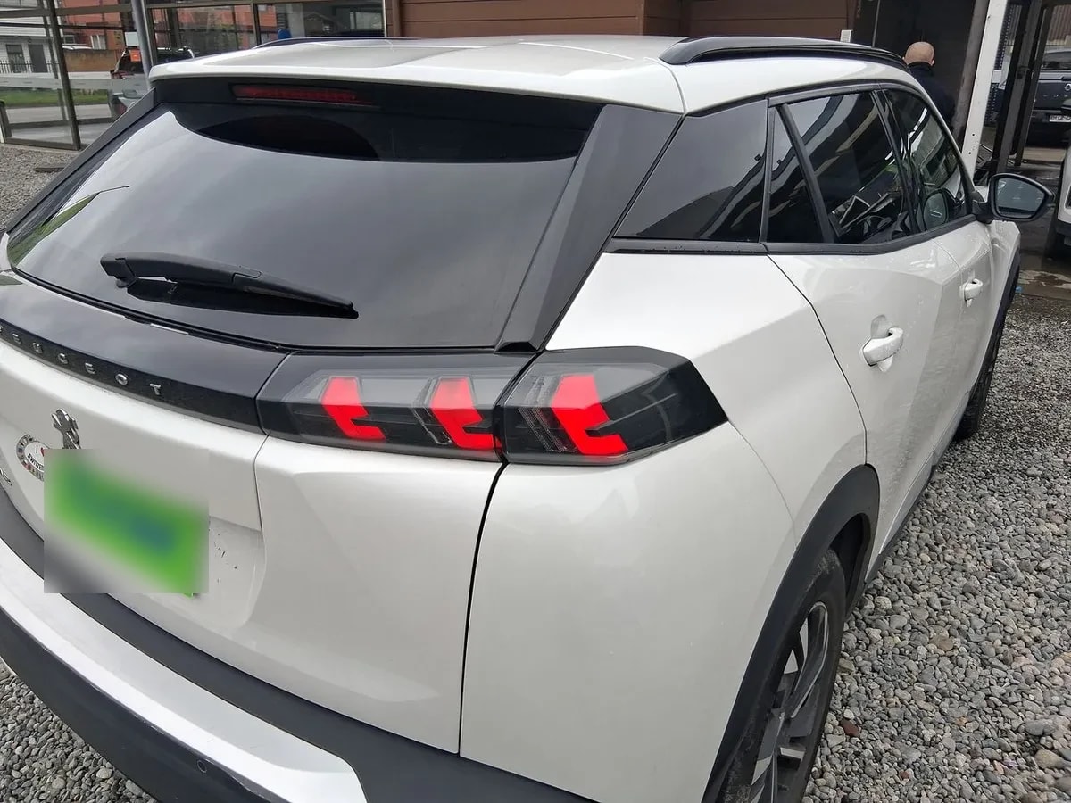 Peugeot 2008 1.2 Allure Puretech 130 4x2 At 5p año 2022