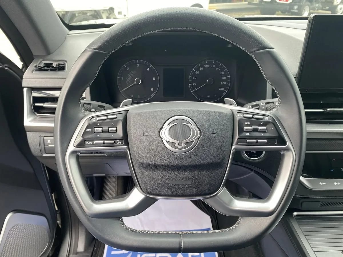 Ssangyong Rexton 2.2t Glx Diesel 4x4 6ab Nueva Radio 8at 5p año 2026