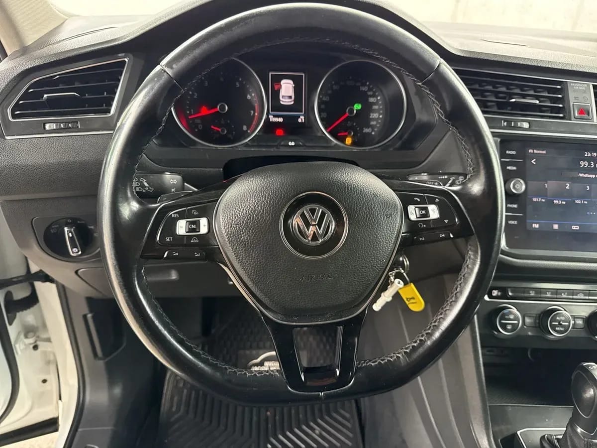 Volkswagen Tiguan 1.4 Tsi Comfortline 4x2 At 5p año 2018