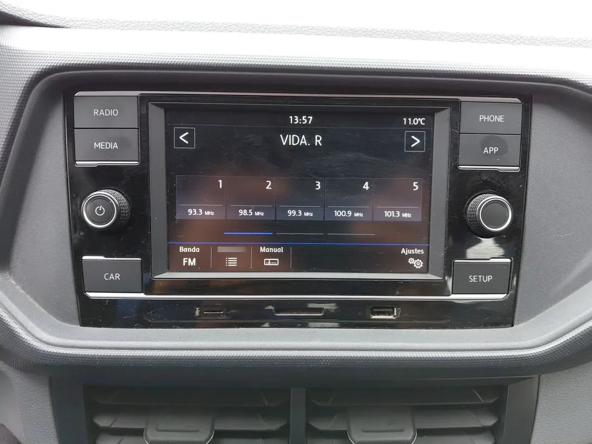 Volkswagen T-Cross 1.6 Msi Trendline 4x2 Mt5 5p año 2021
