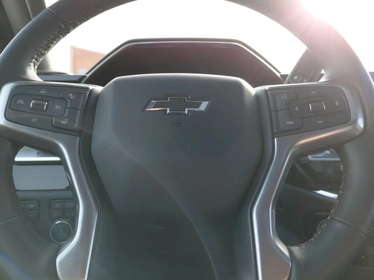 Chevrolet Silverado 5.3 Lt Trail Boss Z71 4x4 At 4p año 2026