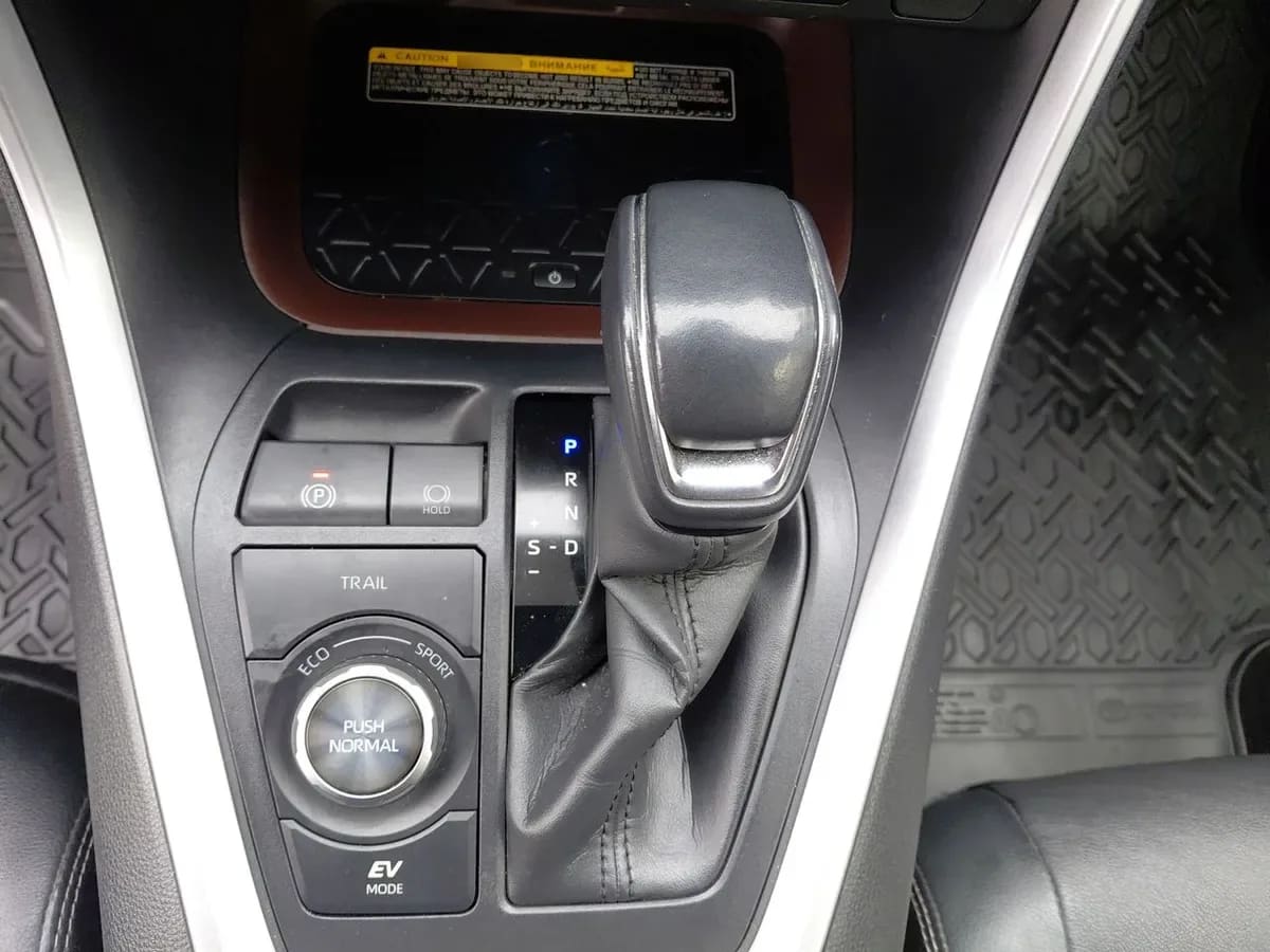 Toyota Rav 4 2.5 Limited Hybrid Hv 4x4 Cvt At 5p año 2022