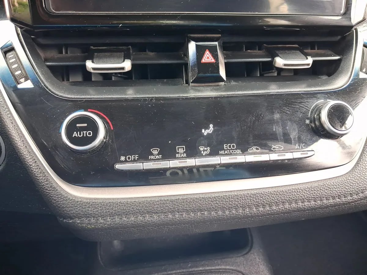Toyota Corolla 2.0 Xei 4x2 Cvt At 4p año 2022