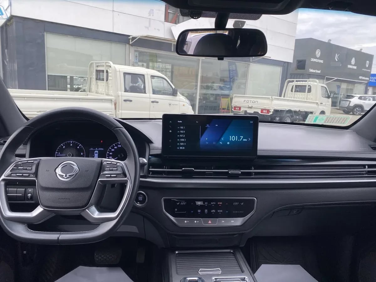 Ssangyong Rexton 2.2t Glx Diesel 4x4 6ab Nueva Radio 8at 5p año 2026