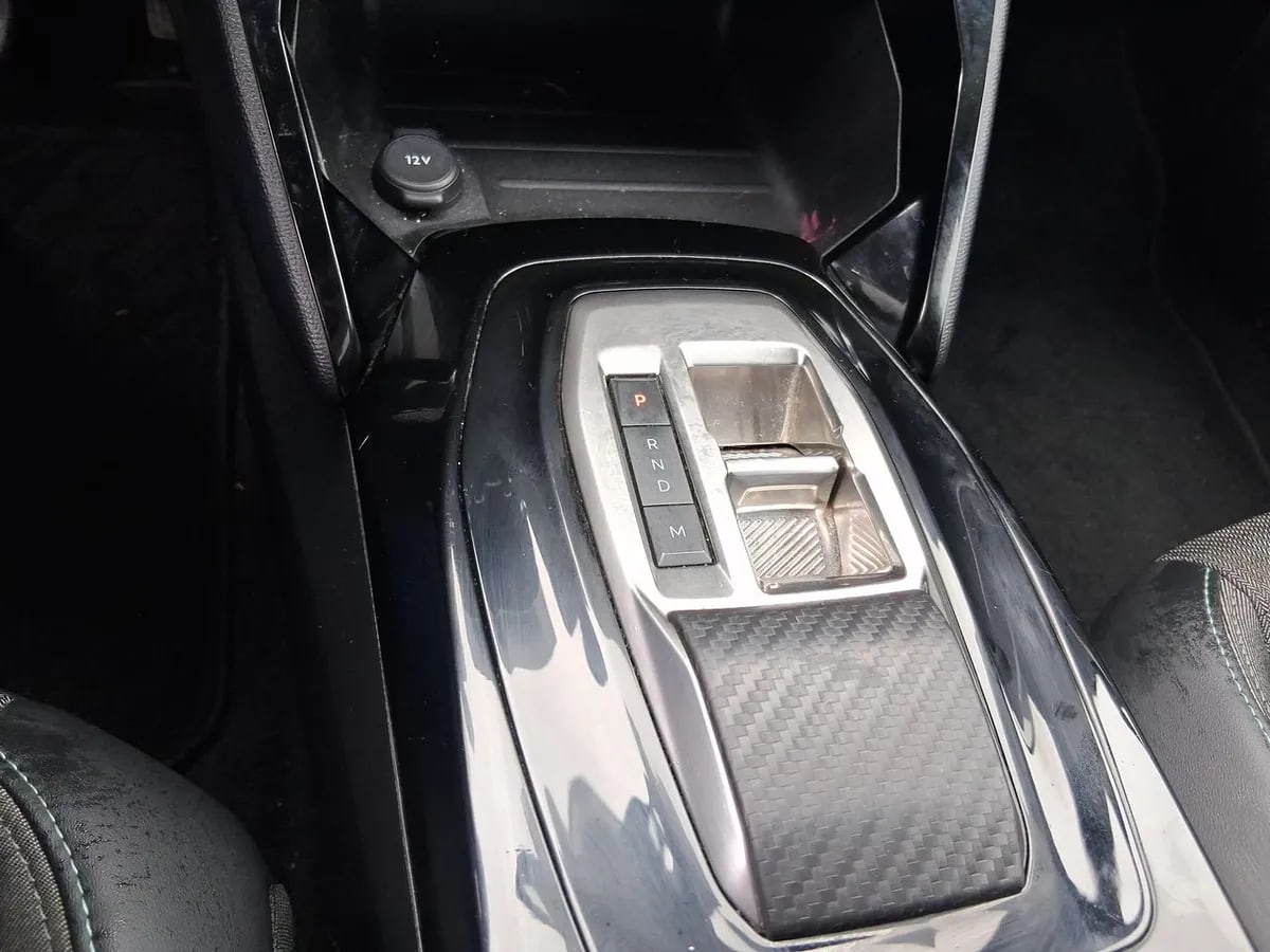 Peugeot 2008 1.2 Allure Puretech 130 4x2 At 5p año 2022