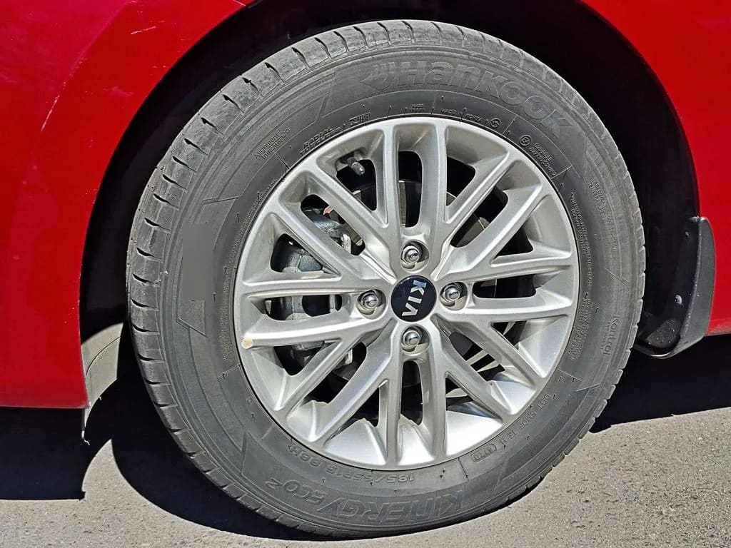 Kia Rio 4 1.4 At año 2021