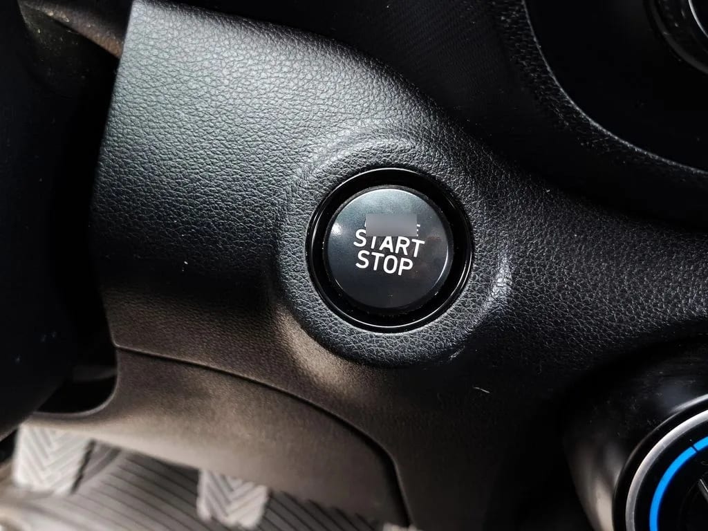 Hyundai Venue 1.6 Qx Value Mt año 2022