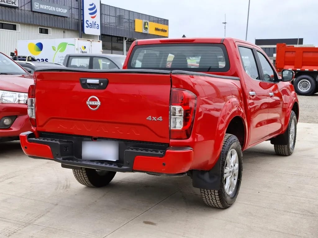Nissan Navara Navara Dc 4x4 2.3tdi Xe año 2023