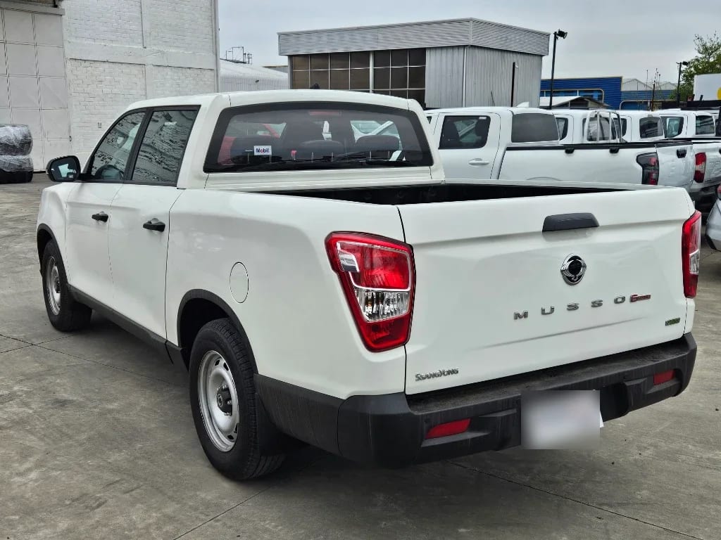 Ssangyong Grand Musso Grand Musso 2.2 4x2 Mt Full-Ql610 año 2023