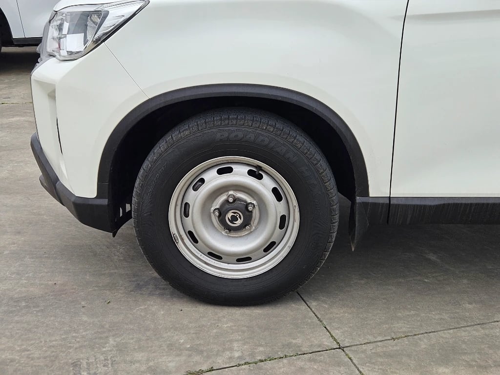 Ssangyong Grand Musso Grand Musso 2.2 4x2 Mt Full-Ql610 año 2023