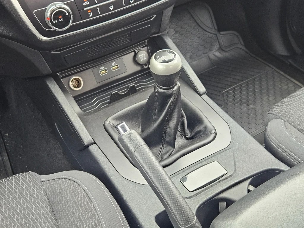 Ssangyong Grand Musso Grand Musso 2.2 4x2 Mt Full-Ql610 año 2023