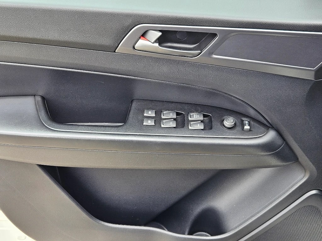 Ssangyong Grand Musso Grand Musso 2.2 4x2 Mt Full-Ql610 año 2023