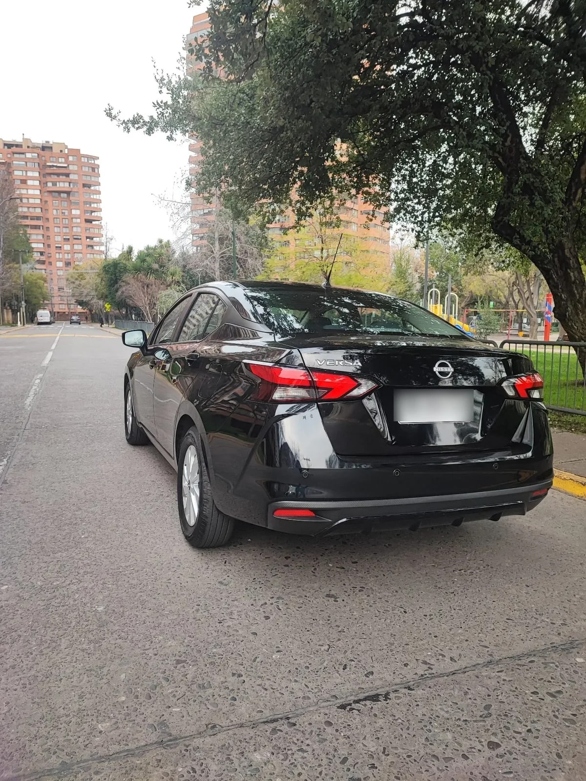 Nissan VERSA 1.6 Sense Mt año 2024