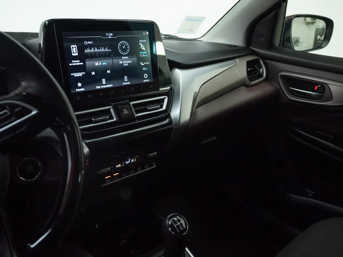 Suzuki Fronx 1.5 Glx Mt Hibrido año 2025