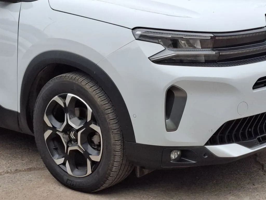 Citroen C5 Aircross Shine Bluehdi Cva8 Stt 1.5 Aut año 2025