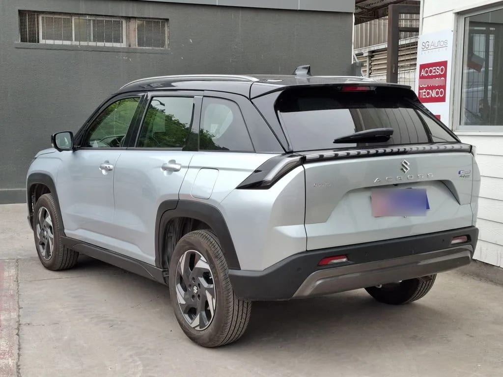 Suzuki Aerio Across 1.5 Glx Hybrid 4x2 At 5p año 2026