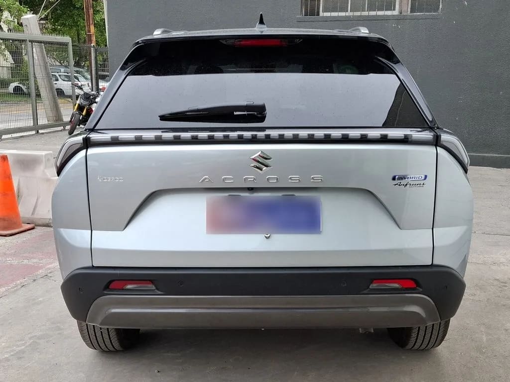 Suzuki Aerio Across 1.5 Glx Hybrid 4x2 At 5p año 2026