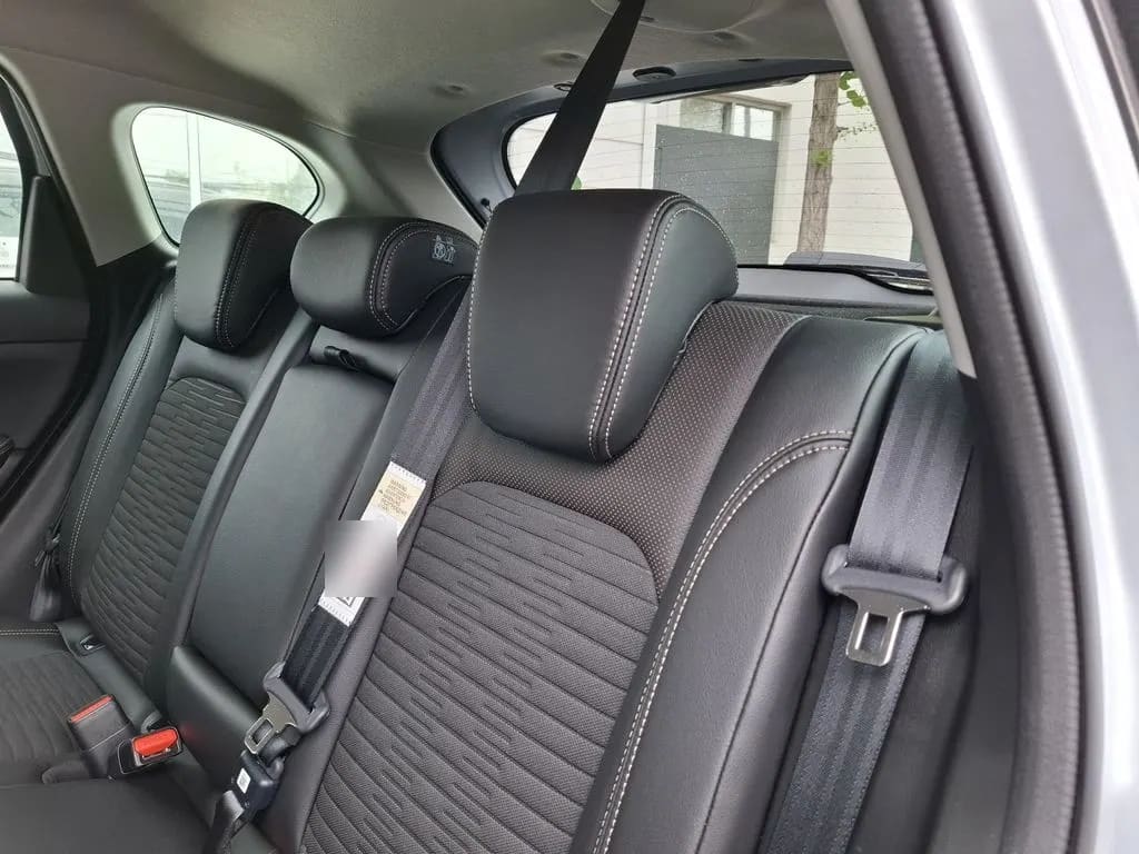 Suzuki Aerio Across 1.5 Glx Hybrid 4x2 At 5p año 2026