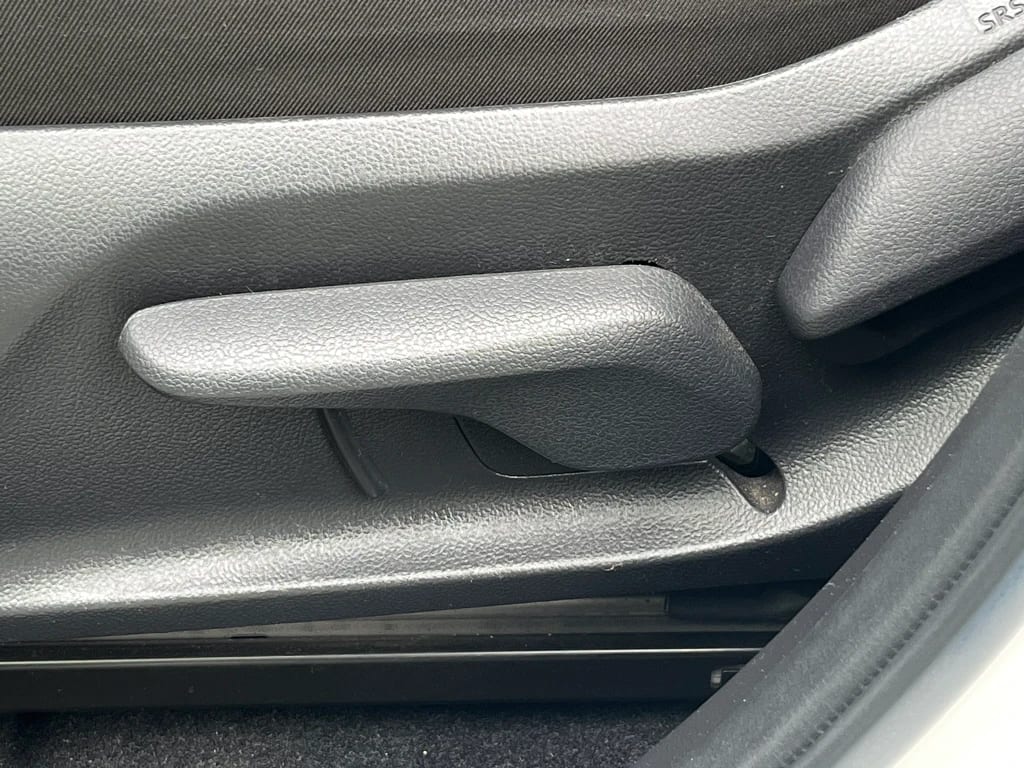 Toyota Rav4 2.0 Le 4x2 Cvt At 5p año 2025