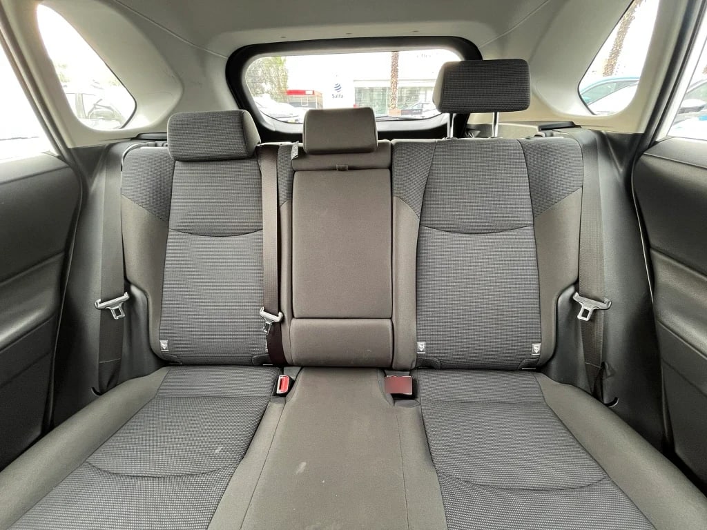 Toyota Rav4 2.0 Le 4x2 Cvt At 5p año 2025