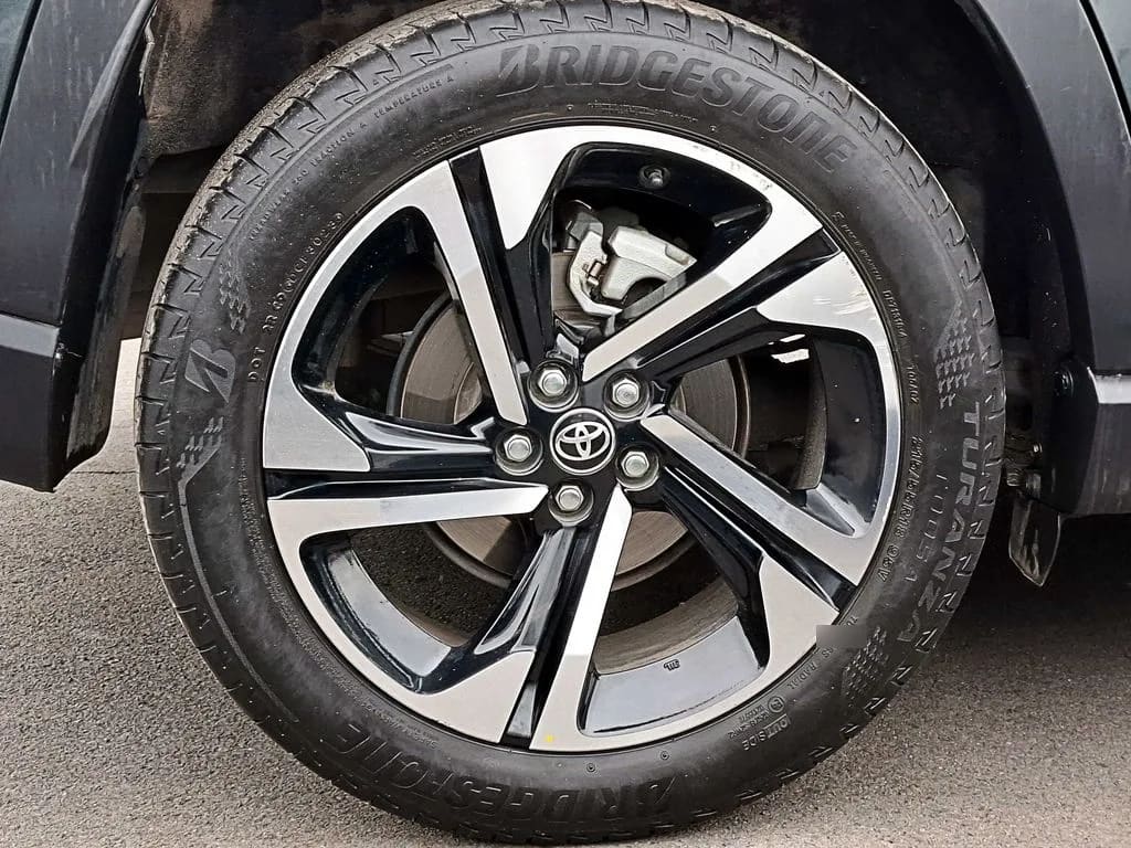 Toyota Yaris Cross 1.5 At año 2024
