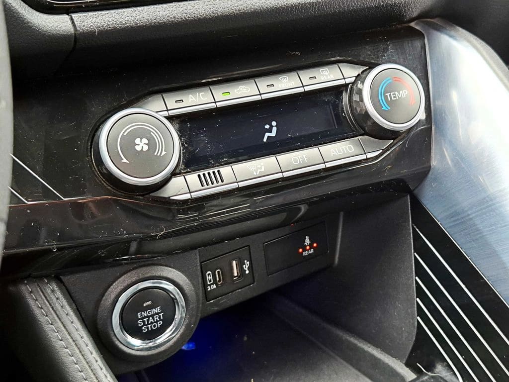 Toyota Yaris Cross 1.5 At año 2024