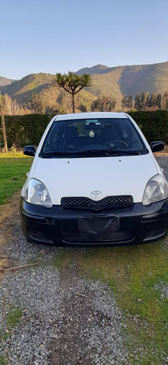 Toyota Yaris 1.3 Sport Xli Abs Mt año 2006